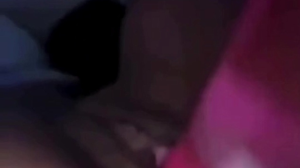 соло леді мастурбує з іграшкою (Sexy_diva) solo lady masturbating with toy (Sexy_diva)