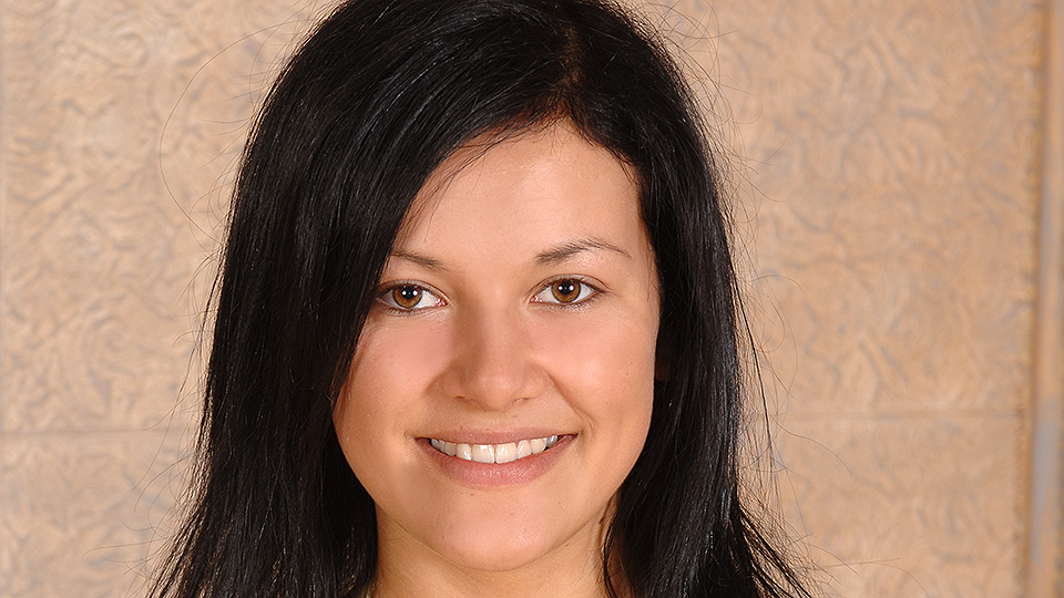 Roxy with the righteous hooters!