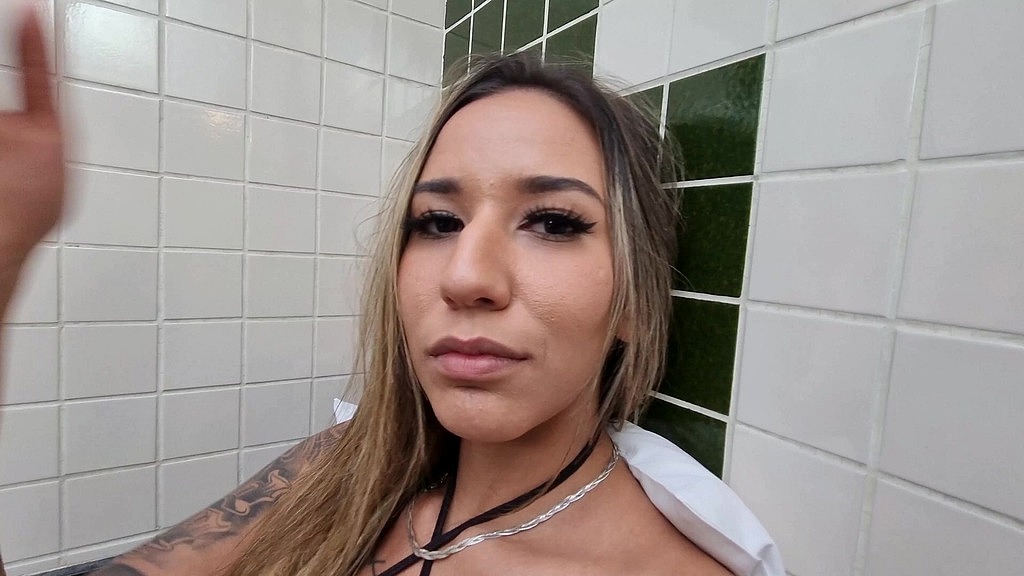 hot dominant lesbian foot play with devoted sub girlfriend (Babi Slave) hot dominant lesbian foot play with devoted sub girlfriend (Babi Slave)