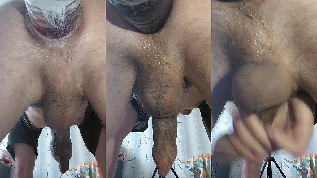 i passively let the bottle in, a very strong anal orgasm from fucking (Juliaprono3) i passively let the bottle in, a very strong anal orgasm from fucking (Juliaprono3)