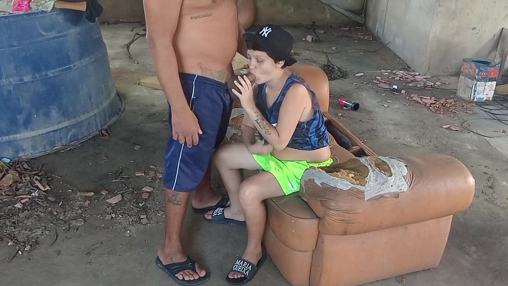 so no cu da sapatao no terraco (Leo Ogro, Sapatinha) so no cu da sapatao no terraco (Leo Ogro, Sapatinha)