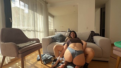 Encuentro romantico entre lesbianas termina en sexo duro