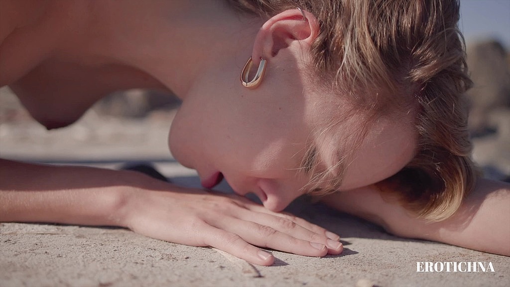 madelina - the dry beach (Madelina) madelina - the dry beach (Madelina)