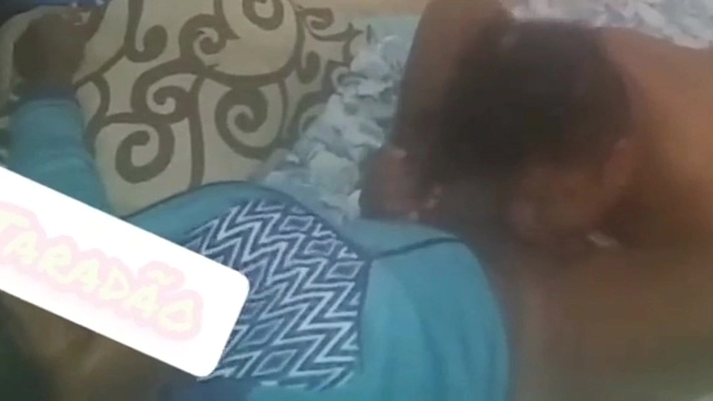 chupando buceta ate a preta gozar (Bbwblackbrazilian, Taradao) chupando buceta ate a preta gozar (Bbwblackbrazilian, Taradao)