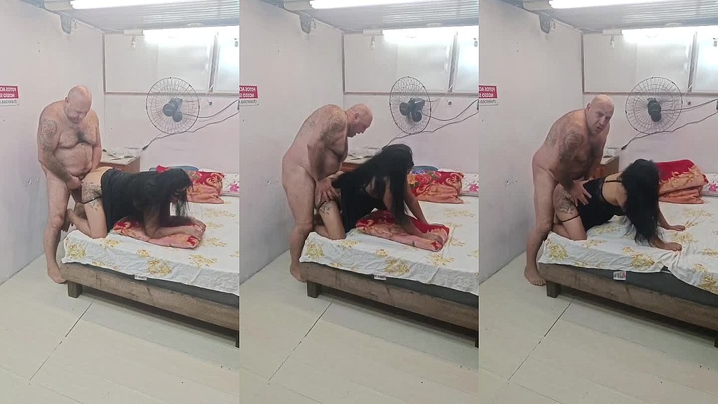 empregada morena depois do almoco sempre fica com seu chefinho (Rosita, Tiuzao) empregada morena depois do almoco sempre fica com seu chefinho (Rosita, Tiuzao)