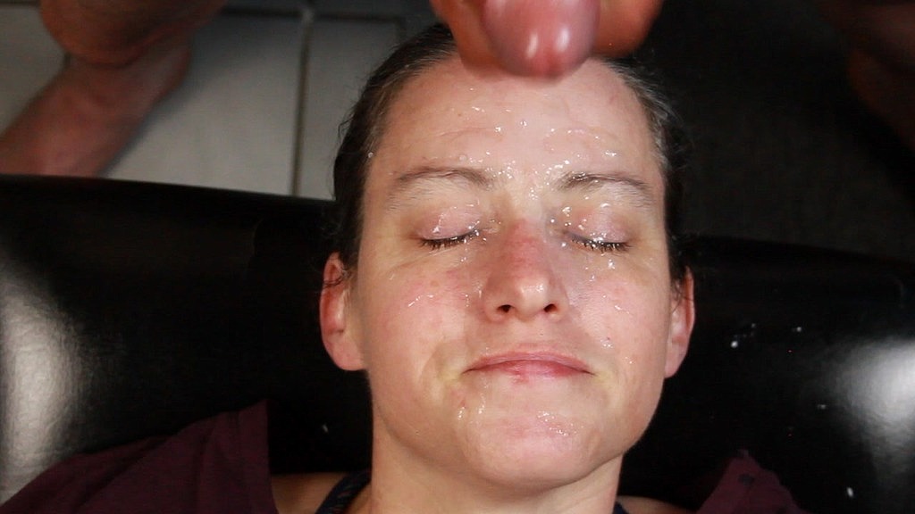 dirty dees blasted with homemade amateur huge load in eyes facial cumload. (Harry hoser, Dirty Dees) dirty dees blasted with homemade amateur huge load in eyes facial cumload. (Harry hoser, Dirty Dees)