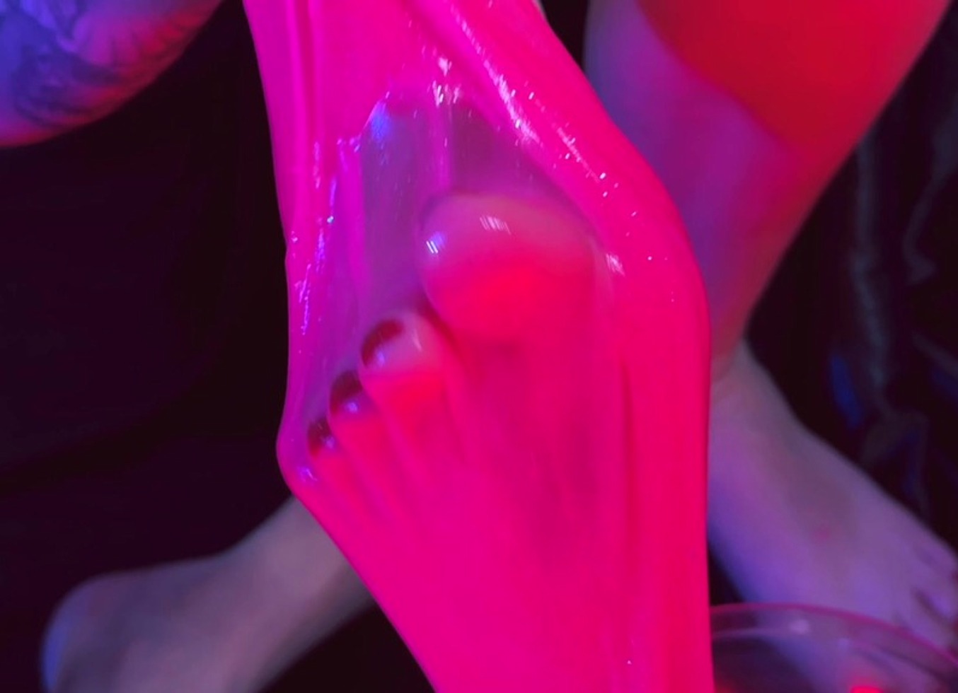 Messy Foot Play To Make You Hard
