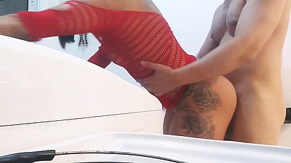 Fui. lavar roupa e marido queria cu eu dei