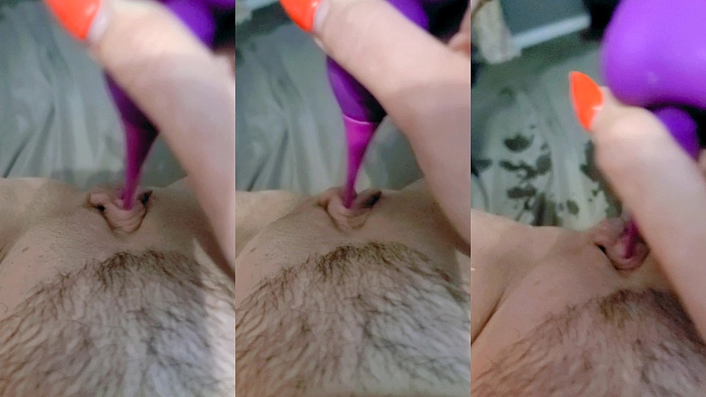 female pov: squirting all over my sheets (N3rdy Mind3d) female pov: squirting all over my sheets (N3rdy Mind3d)