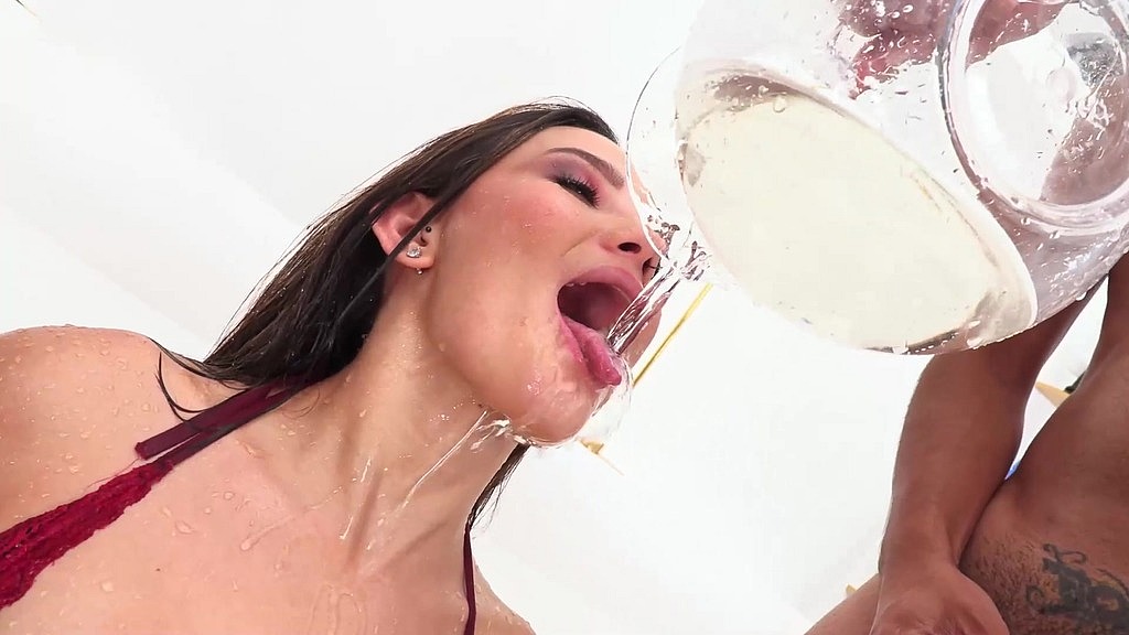 lucy mendez gets piss on her mouth and body. anal destruction. dp. anat509 (Bruno, David Bander, L brandon, Jans laver, Lucy Mendez, Danny Mast) lucy mendez gets piss on her mouth and body. anal destruction. dp. anat509 (Bruno, David Bander, L brandon, Jans laver, Lucy Mendez, Danny Mast)