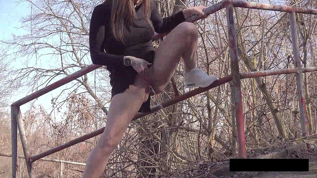 ria on the rails (Ria Sunn) ria on the rails (Ria Sunn)