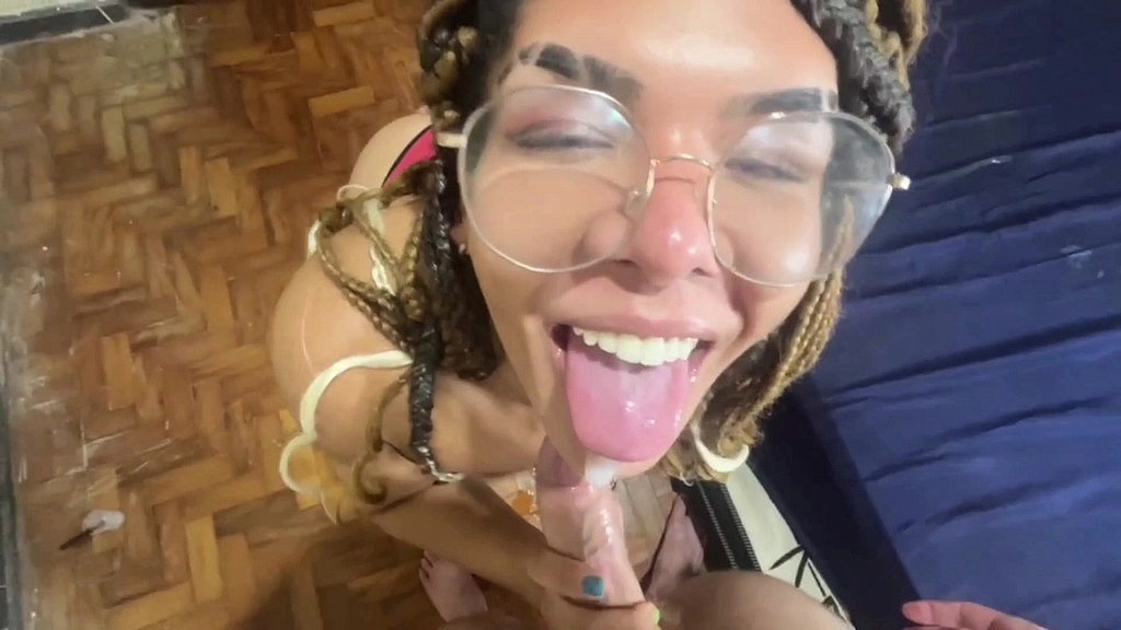Carmona, Sofie Lollipop: a sofie lollipop sabe realmente como chupar um pau, engoliu tudo a safada e me fez gozar (AnalVids.com) a sofie lollipop sabe realmente como chupar um pau, engoliu tudo a safada e me fez gozar (Carmona, Sofie Lollipop)