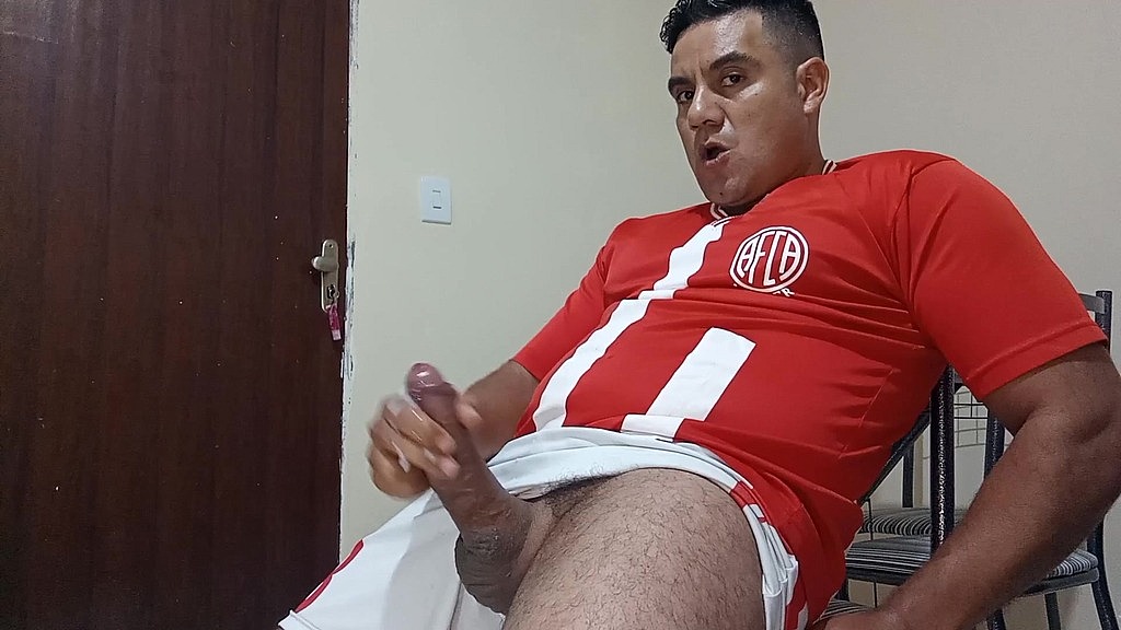 yuri gaucho - torcedor mega-dotado punhetando com gozada farta (Yuri Gaucho) yuri gaucho - torcedor mega-dotado punhetando com gozada farta (Yuri Gaucho)