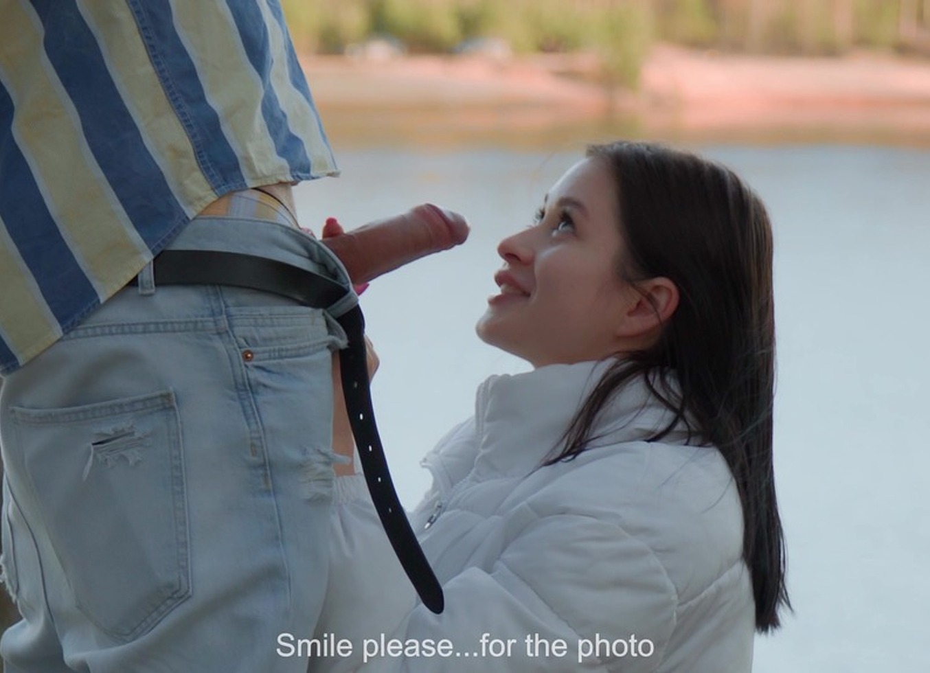 Risky Blowjob On The Beach