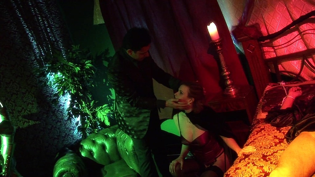 Tarra White, Ben Dover, Demetri Xxx, Paige Ashley: гаряча рудоволоса Пейдж Ешлі трахкає на дивані (AnalVids.com) hot redhead paige ashley fucked on the couch (Tarra White, Ben Dover, Demetri Xxx, Paige Ashley)