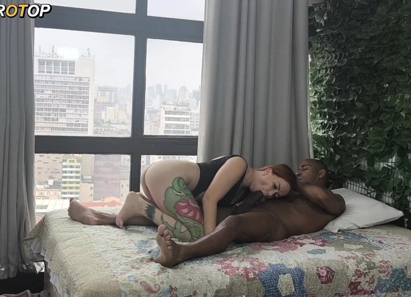 Comi Minha Vizinha Esposa Do Meu Chefe