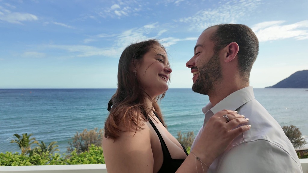 20yo teen with angel face get fucked at the hotel