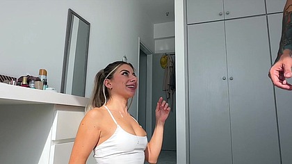 Dovevo solo portare i miei documenti al capoufficio!