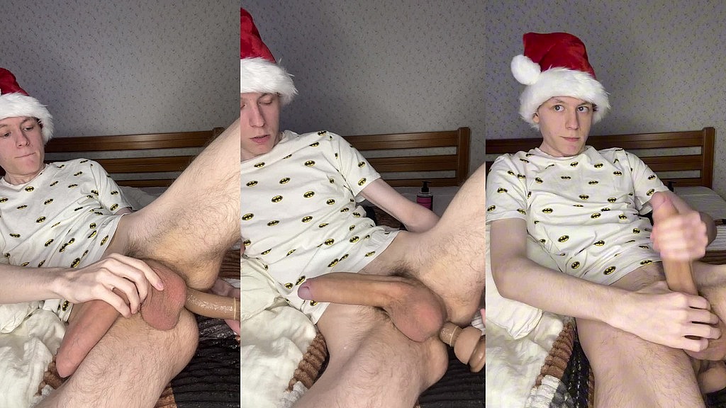 fingering spot makes horny twink moan loudly alone (Evgeny Twink) fingering spot makes horny twink moan loudly alone (Evgeny Twink)