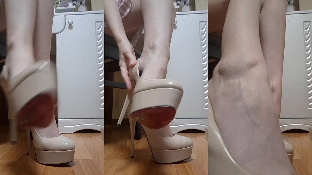 elza kom heels fetish (Elza Kom) elza kom heels fetish (Elza Kom)
