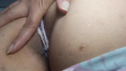 Ass Bouncing & Spreading – Pants Down to Panties Slow Reveal
