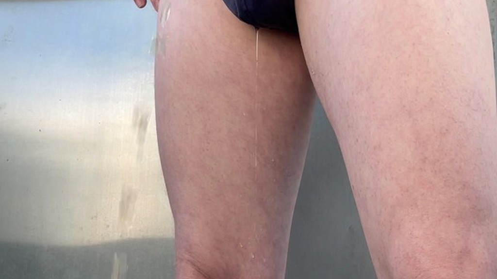 redhead guy (with ginger pubes) pissing in his tight see-through briefs (Biflatmate) redhead guy (with ginger pubes) pissing in his tight see-through briefs (Biflatmate)