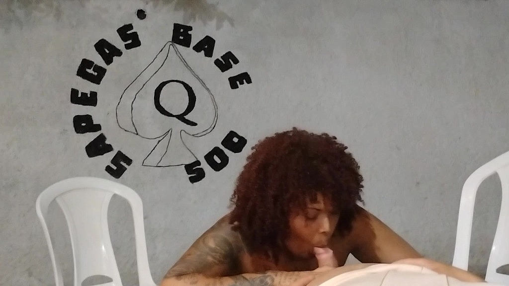 casada consolando o vizinho vascaino frustado (Grazy Sapeca, Neto) casada consolando o vizinho vascaino frustado (Grazy Sapeca, Neto)