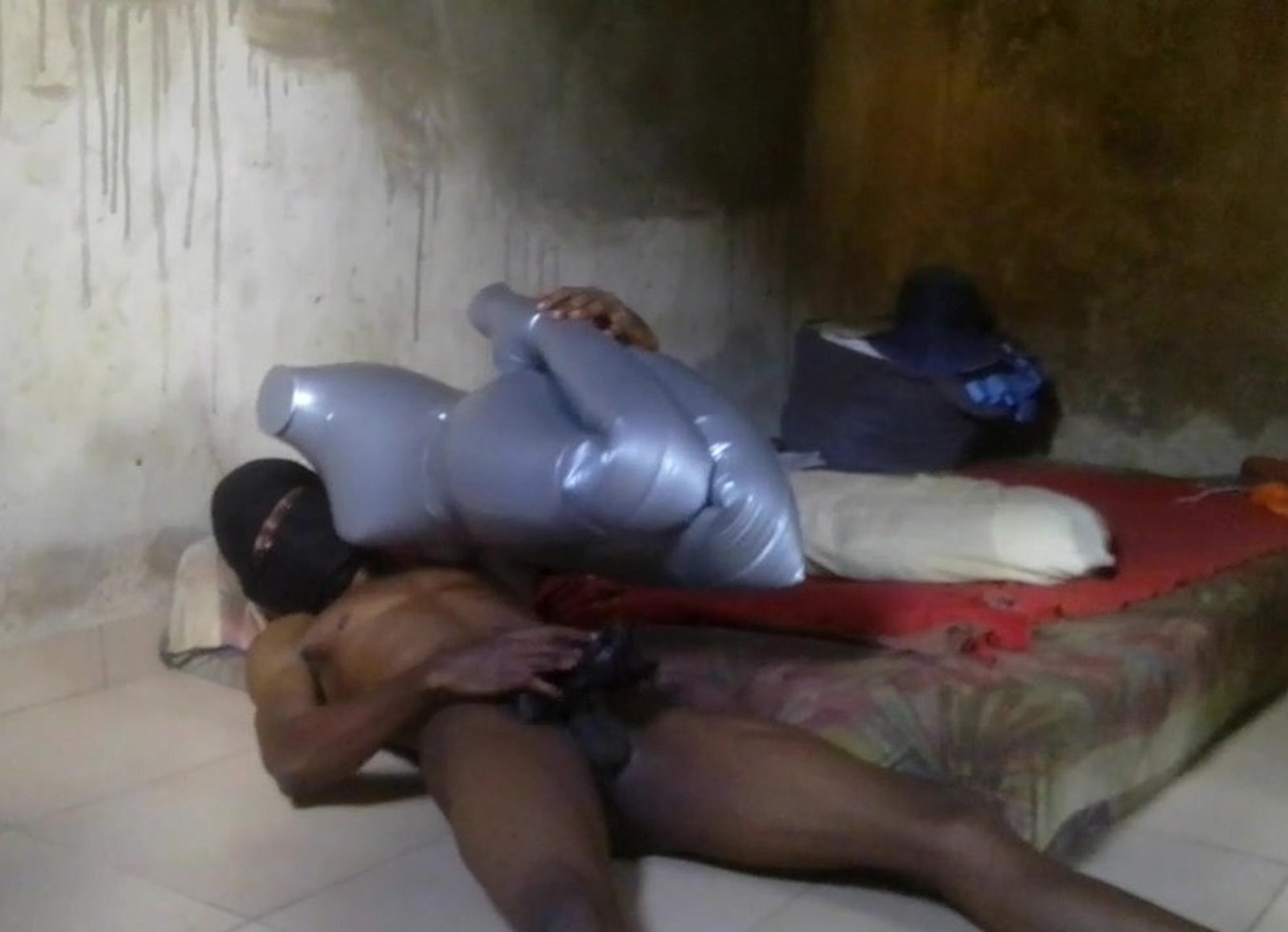 Weekend Doings Piping Female Balloon Mannequin