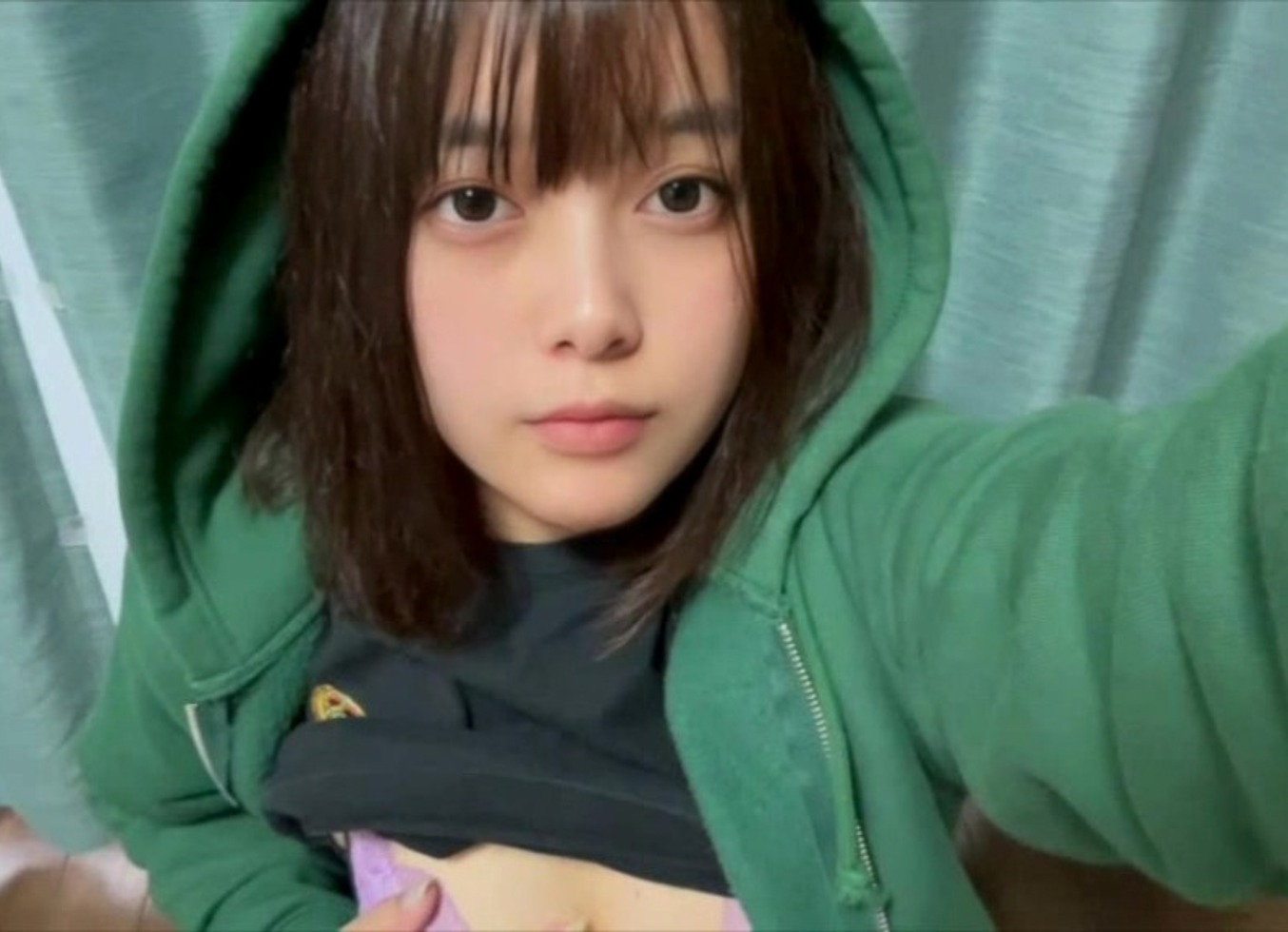 Zui Jin Han Ikaraxing Yu Gazeng Shiterukamo...Omankowohong Tsuteonani-Gayamerarenai