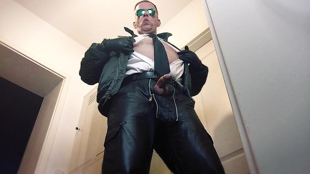alpha leather hunk xl 7 (voyeur view + cum shots xl) (Germane_xl) alpha leather hunk xl 7 (voyeur view + cum shots xl) (Germane_xl)