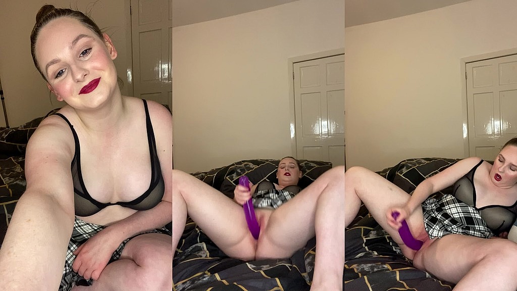 unboxing & testing out my 12 inch double ended dildo for the first time ever (Eliza Smoke) unboxing & testing out my 12 inch double ended dildo for the first time ever (Eliza Smoke)