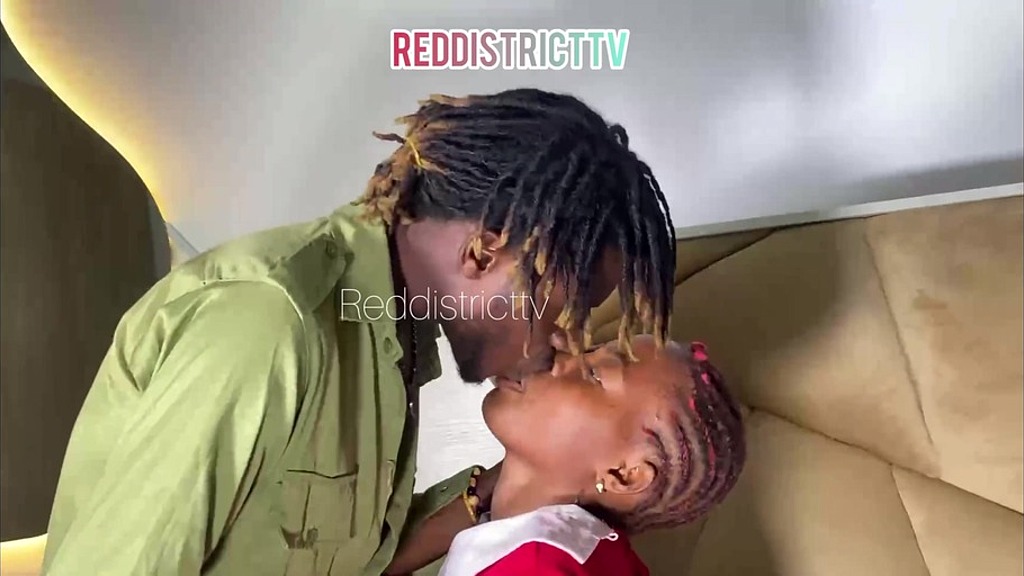 how she welcomed me home after one year orientation (nysc ) (Pussy Iman, Betty skaly) how she welcomed me home after one year orientation (nysc ) (Pussy Iman, Betty skaly)