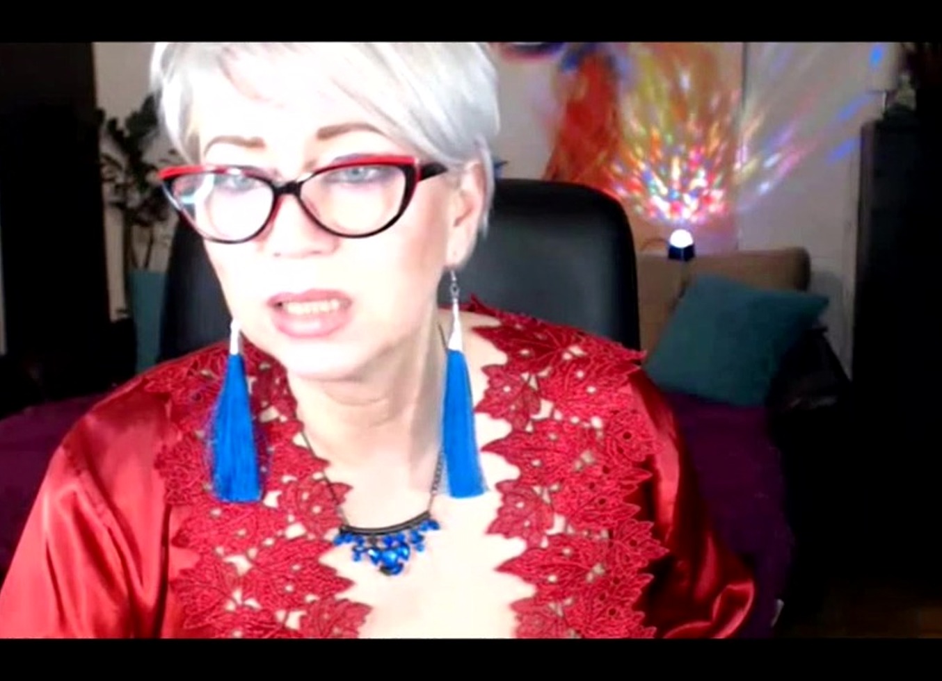 Passionate Lyrical Monologue Of A Mature Webcam Whore...))
