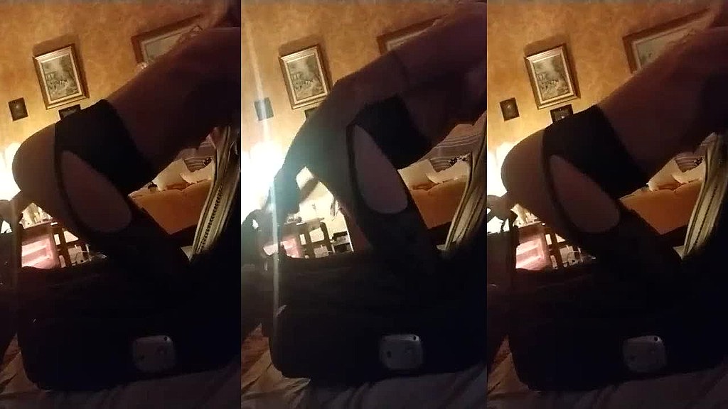 does my body turn you on? (Nadiafox) does my body turn you on? (Nadiafox)
