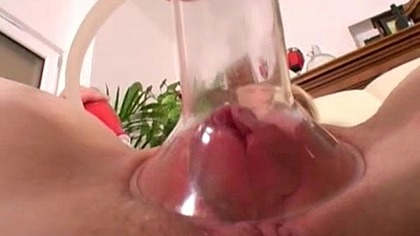 Wet And Puffy - Alice Pumped