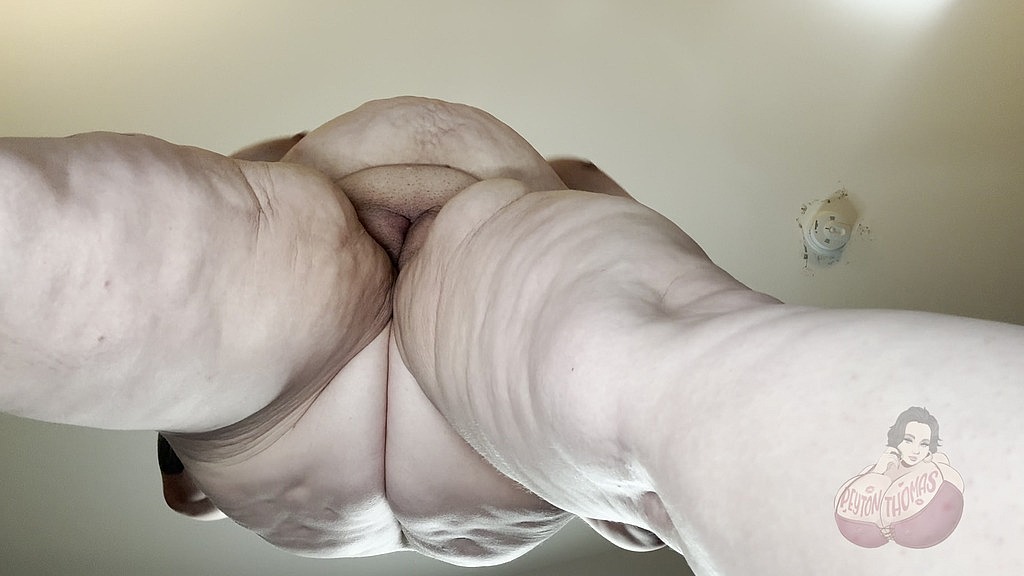 bbw squatting over your face naked (Peyton Thomas) bbw squatting over your face naked (Peyton Thomas)