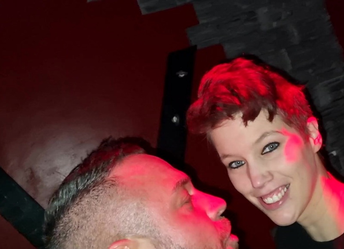 Newcomer Lara 30 Ohne Kondom Gefickt