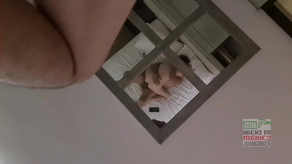 camara escondida: mi jefa del trabajo descubrio que soy juan gorilla, y me pidio que me la follara (Juangorilla, Pam Hot Wife) camara escondida: mi jefa del trabajo descubrio que soy juan gorilla, y me pidio que me la follara (Juangorilla, Pam Hot Wife)