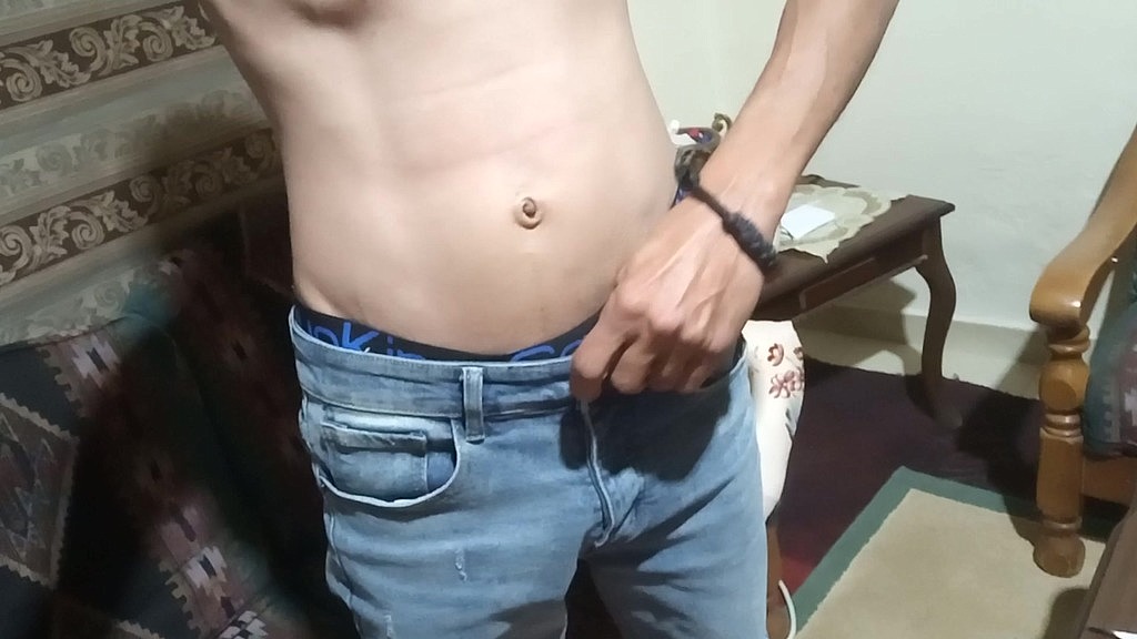 sexyarabman - ممحون كتير مين بحب ينيكني ️️ (Yaah40) sexyarabman - ممحون كتير مين بحب ينيكني ️️ (Yaah40)