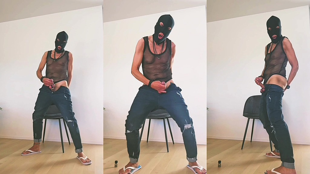 hard pp fuck with dildo wearing jeans and flip flops (Swissshy) hard pp fuck with dildo wearing jeans and flip flops (Swissshy)