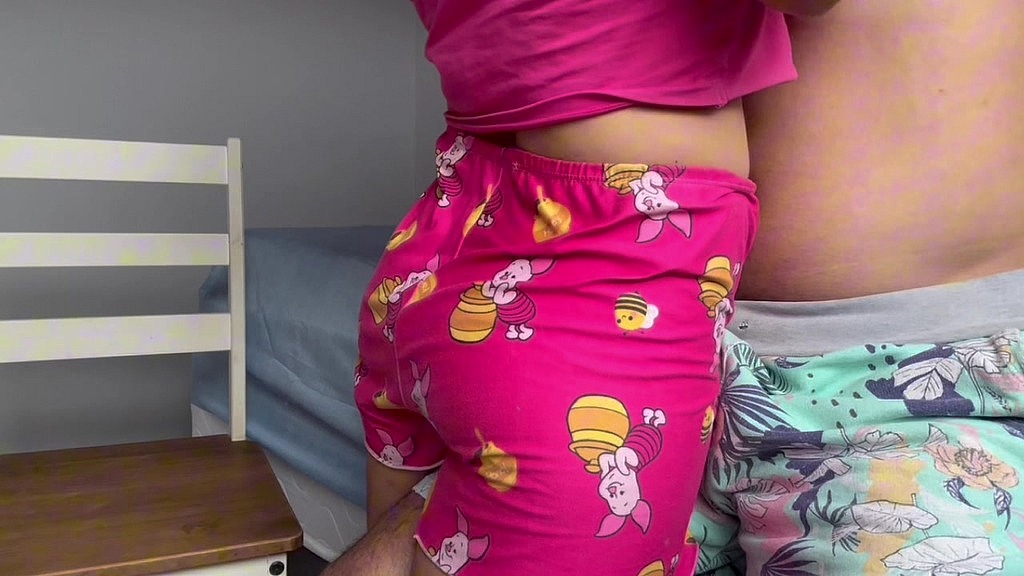 Amanda, Ibucetou: young girl from the northeast giving her little ass to a smooth guy with a hard dick. (AnalVids.com) young girl from the northeast giving her little ass to a smooth guy with a hard dick. (Amanda, Ibucetou)
