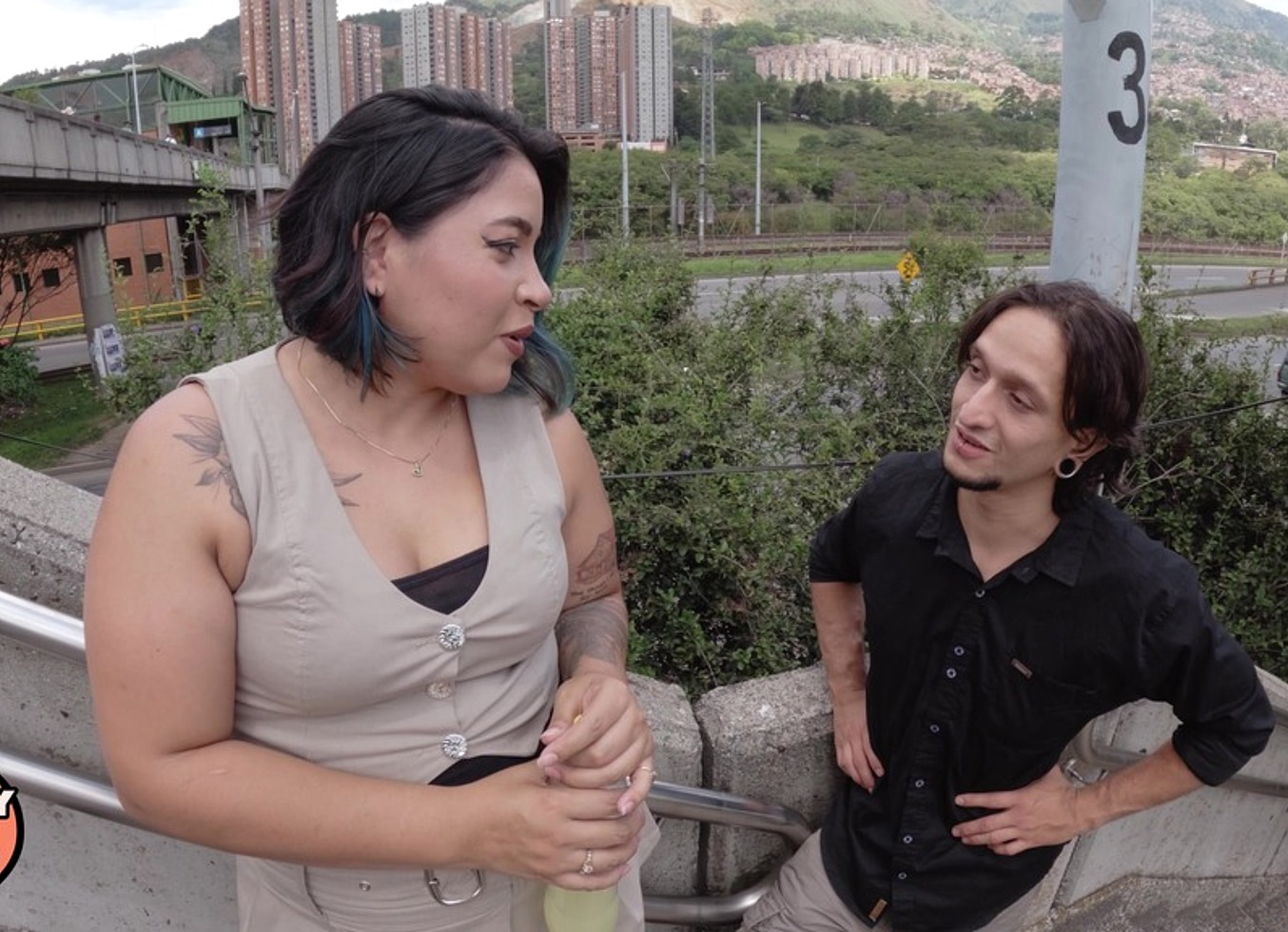 Agente Me Convence De Grabar Porno Con El