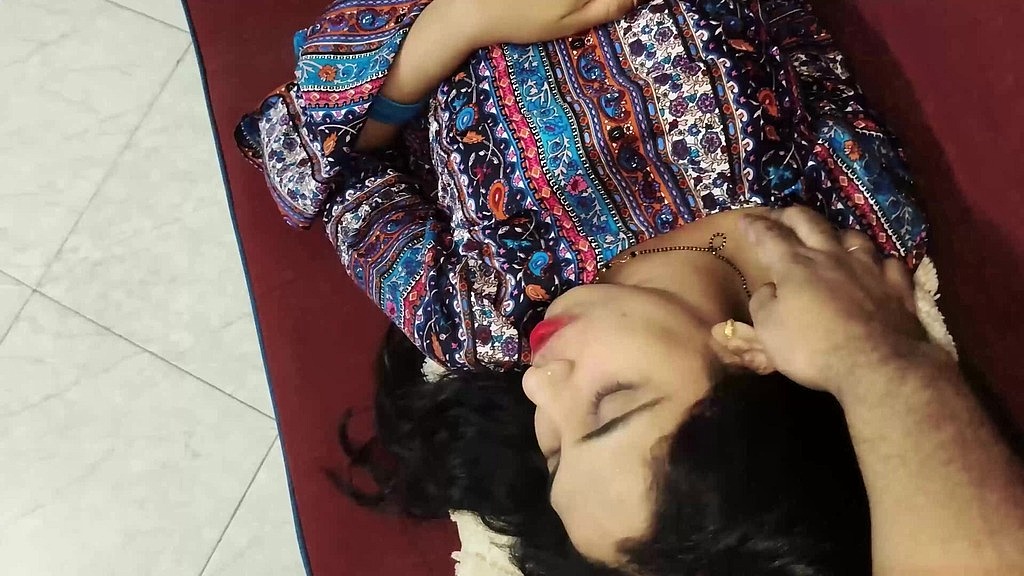 beautiful south indian college girl passionate sex with boyfriend (Raloak, Luxcream2) beautiful south indian college girl passionate sex with boyfriend (Raloak, Luxcream2)
