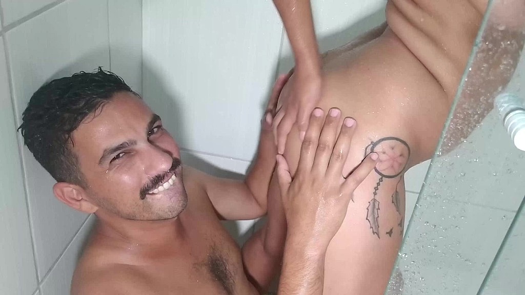 o primeiro cu agente nunca esquece (Ela Baez, O Sulista, Joy Cardoso) o primeiro cu agente nunca esquece (Ela Baez, O Sulista, Joy Cardoso)
