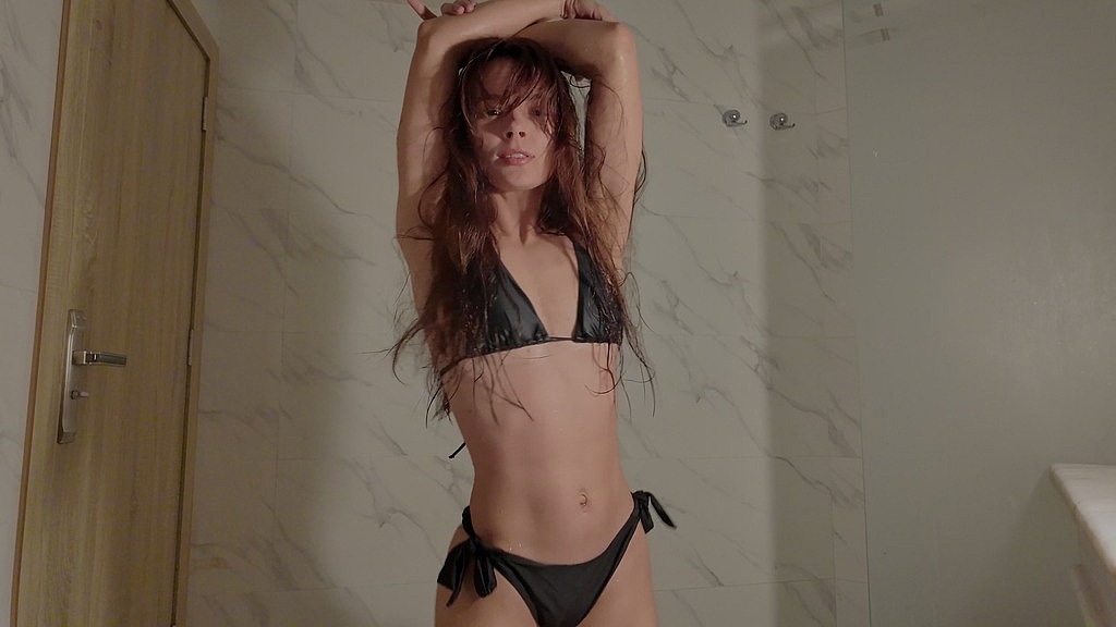 striptease in wet clothes (Olivia) striptease in wet clothes (Olivia)