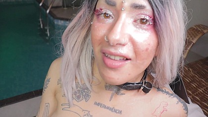 BEBEU XIXI APANHOU E VOMITOU NO PAU ADESTRANDO A PUTA