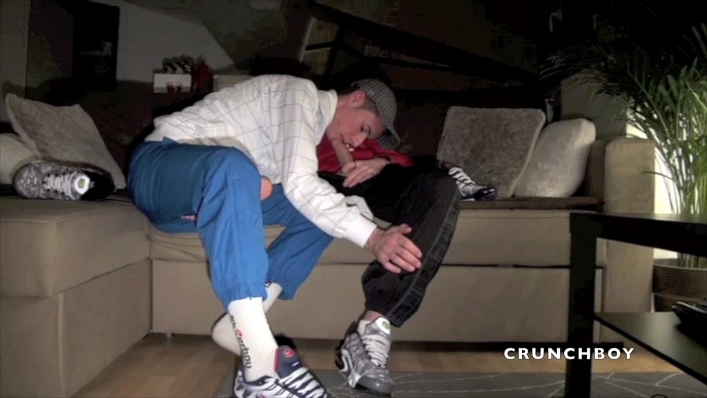 slut fucked by babdoy in discret undergand with sneaker domination (Fabien crunchfooteux, Fabien Kiffeur) slut fucked by babdoy in discret undergand with sneaker domination (Fabien crunchfooteux, Fabien Kiffeur)