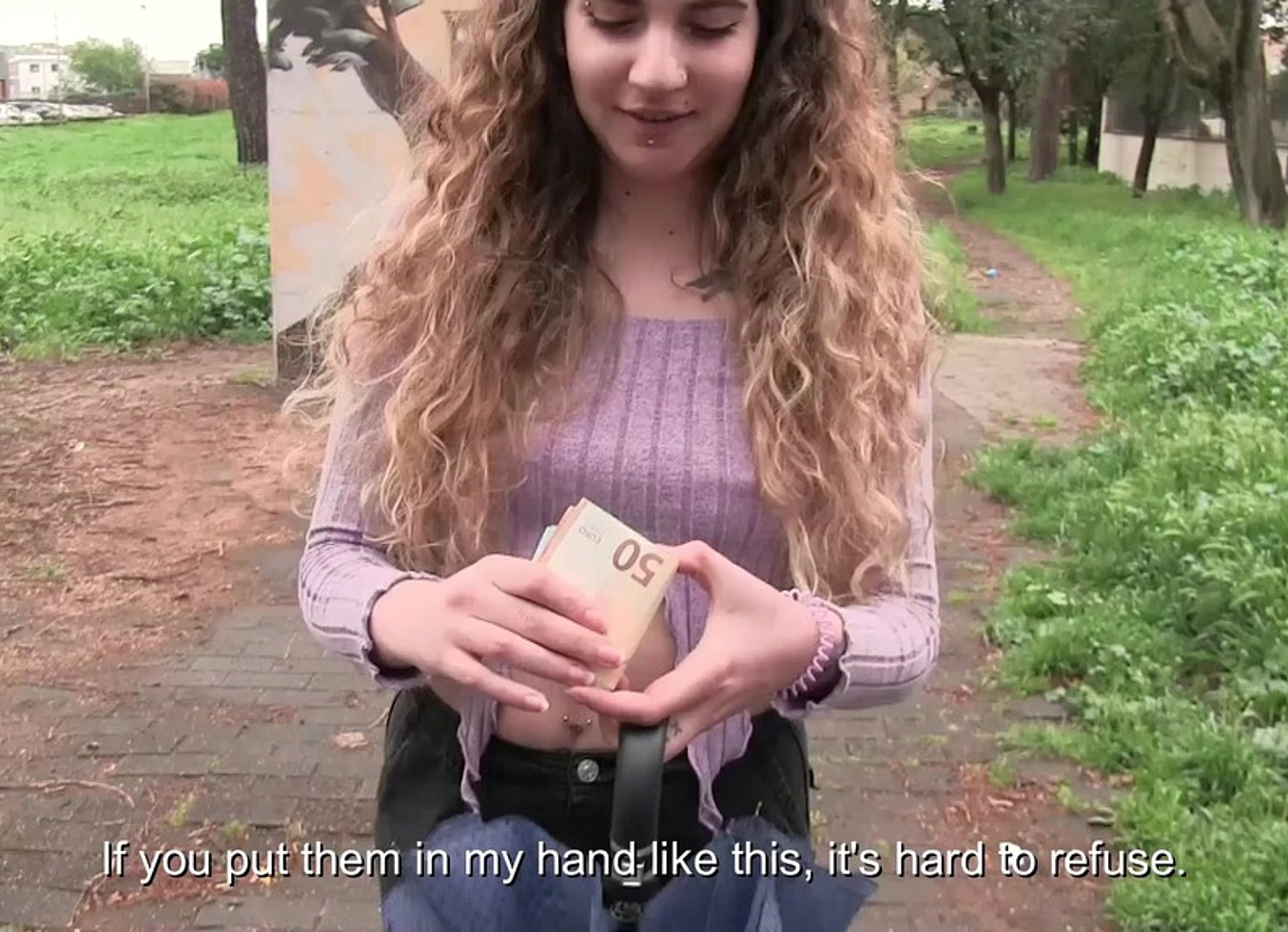 Ragazza Sexy Italiana Accetta 1000Eur Per Fare Sesso Con Uno Sconosciuto - English Subtitles
