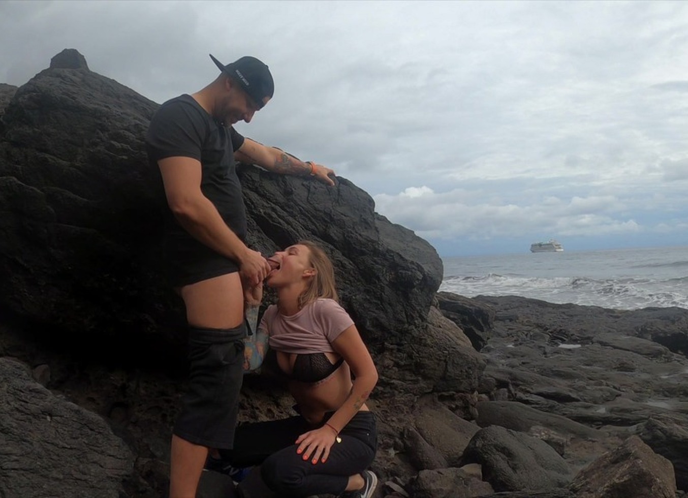 Horny Couple Strikes Again! Elevator Blowjob + Outdoor Sex by the Sea