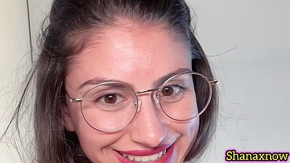 LOUDLY ASS CLAPPING WITH MY ASS OILED LOUD CLAP CLAP CLAP